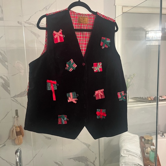 Vintage 🎁black, velvet Christmas🎁 vest size🎁 large🎄🎁 - Picture 16 of 17